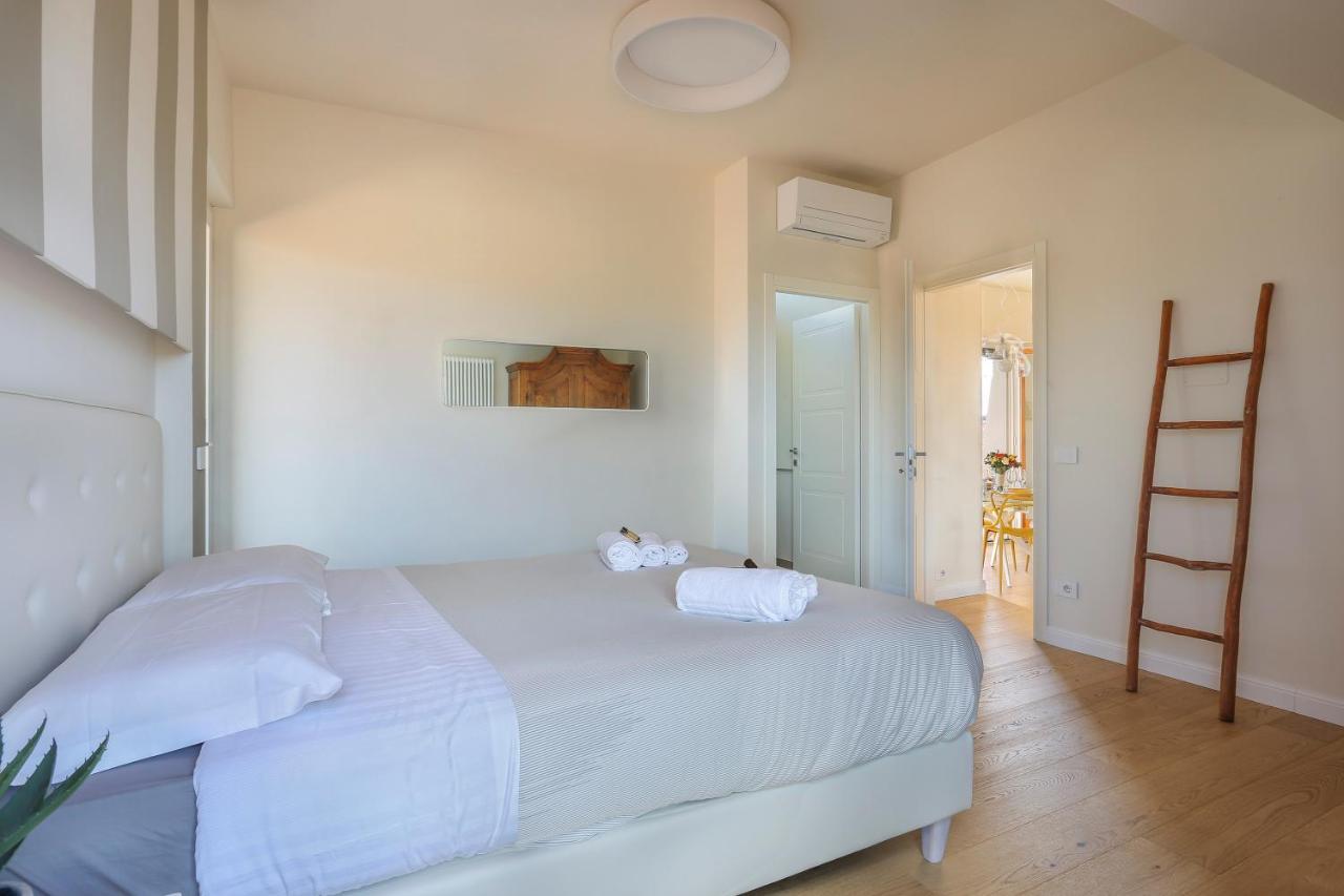 Penthouse With Big Terrace In Oltrarno Leilighet Firenze Eksteriør bilde